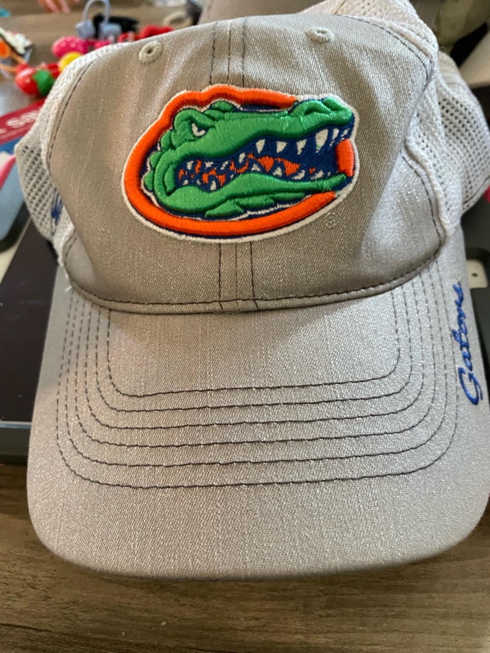 Top of the World Headwear Mesh Snapback Florida gators embroidered logo cap Hat